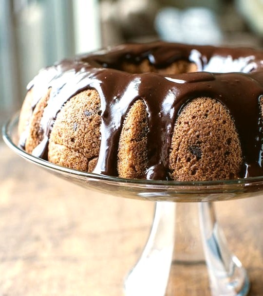 Recipe: Pumpkin Chocolate Chip Bundt Cake with Chocolate Ganache