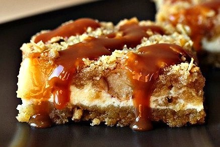 Caramel Apple Cheesecake Cookie Bars